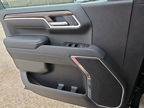 New 2026 GMC Sierra 1500 Elevation image 15