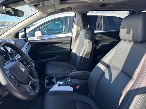 Used 2023 Honda Odyssey Touring image 8