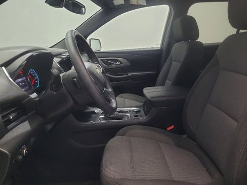 Used 2023 Chevrolet Traverse LT w/ LPO, Cargo Package AWD/4WD image 17