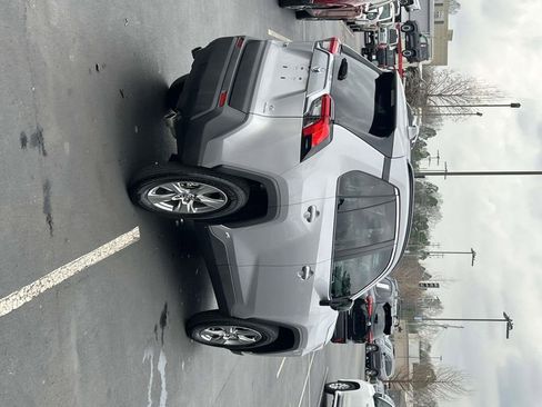 Used 2024 Toyota RAV4 LE image 33