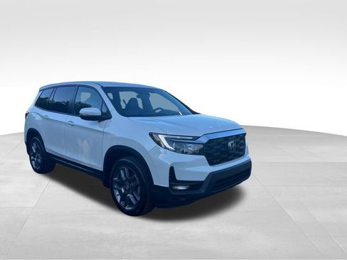 Certified 2023 Honda Passport EX-L image 6