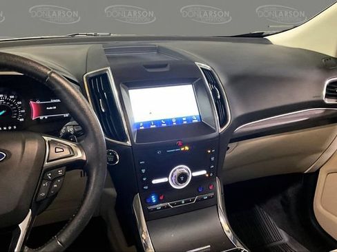 Used 2020 Ford Edge Titanium w/ Equipment Group 301A AWD/4WD image 30