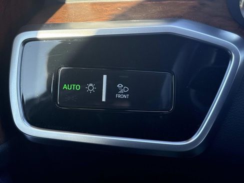 Used 2022 Audi A6 Premium Plus w/ Premium Plus Package image 25