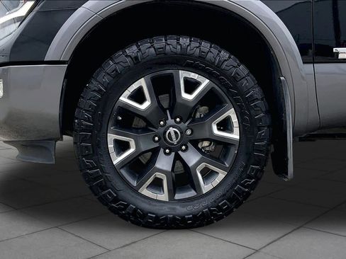 Used 2023 Nissan Titan Platinum Reserve w/ Moonroof Package AWD/4WD image 11