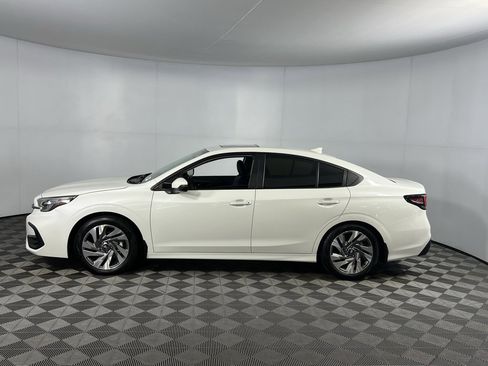 Used 2025 Subaru Legacy Limited w/ Popular Package #2 image 9