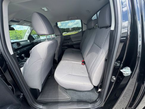 Used 2023 Toyota Tacoma SR AWD/4WD image 11
