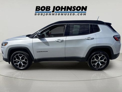 Used 2025 Jeep Compass Limited AWD/4WD image 6