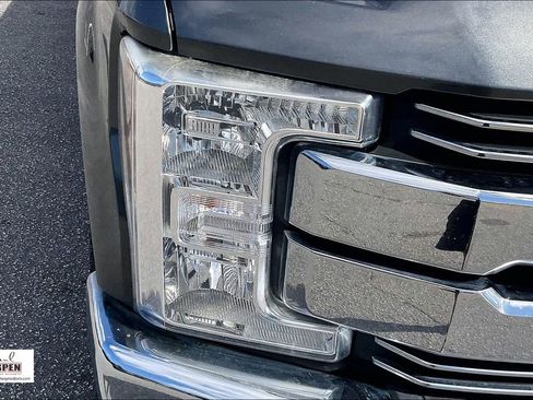 Used 2019 Ford F350 Lariat w/ Lariat Ultimate Package image 28