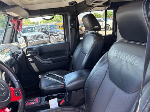 Used 2016 Jeep Wrangler Unlimited Sport AWD/4WD image 11