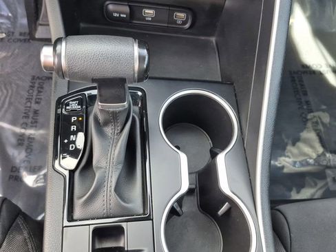 Used 2022 Kia K5 LXS image 11