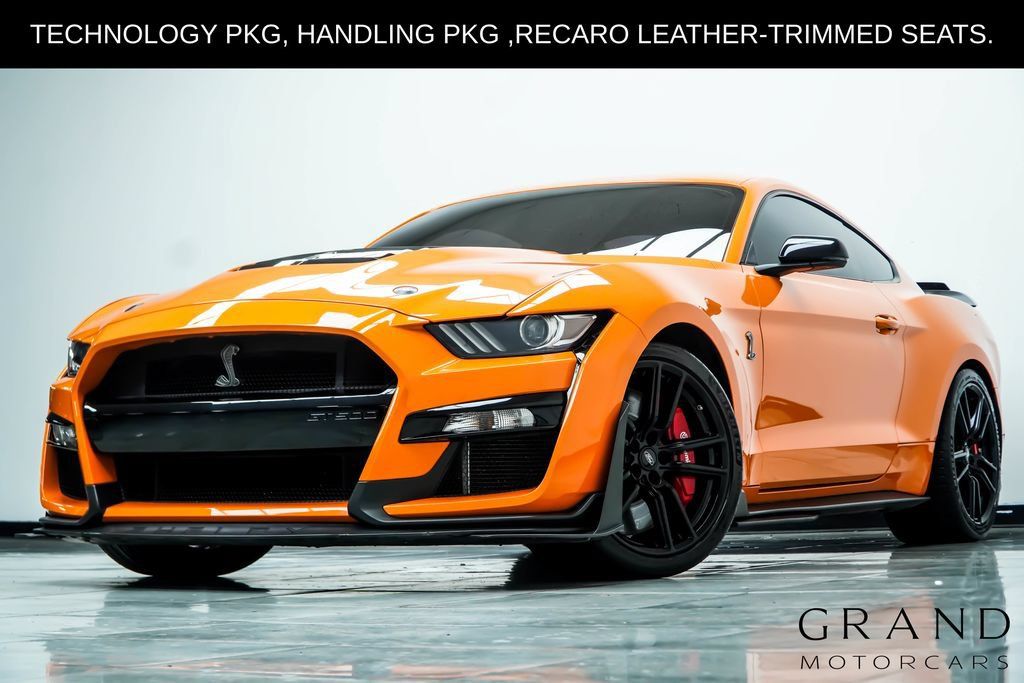Used 2021 Ford Mustang Shelby GT500 w/ Technology Package RWD image 1