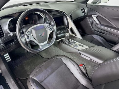 Used 2016 Chevrolet Corvette Stingray Coupe RWD image 11