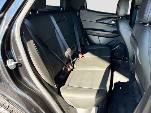 Used 2024 Chevrolet TrailBlazer RS w/ Driver Confidence Package image 25