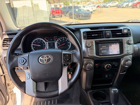 Used 2019 Toyota 4Runner SR5 Premium RWD image 8