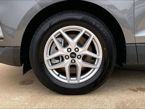 Used 2024 Ford Edge SEL AWD/4WD image 9