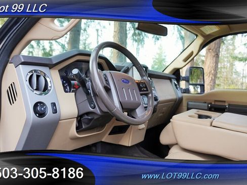 Used 2014 Ford F250 Lariat w/ Lariat Interior Package AWD/4WD image 12