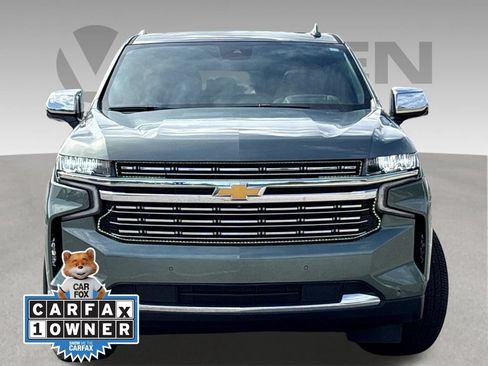 Used 2023 Chevrolet Tahoe Premier w/ Advanced Technology Package RWD image 2