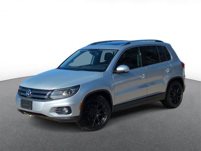 Used 2016 Volkswagen Tiguan SE