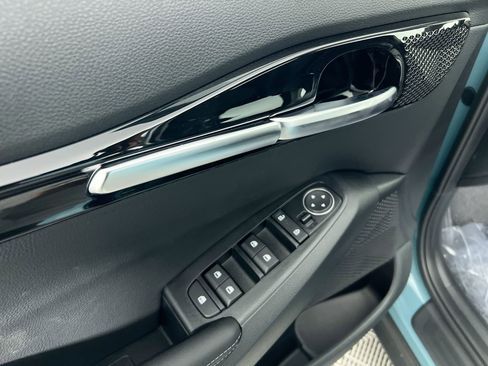 Certified 2025 Kia Seltos S AWD/4WD image 16