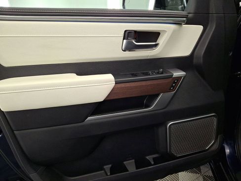 Used 2022 Toyota Tundra Capstone image 10