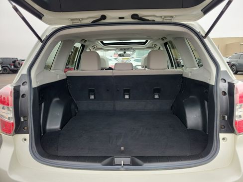 Used 2016 Subaru Forester 2.5i Premium image 8