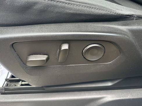 Used 2022 Chevrolet Silverado 1500 RST image 14