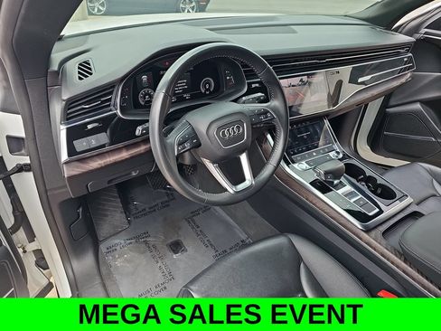 Used 2019 Audi Q8 Premium Plus w/ Premium Plus AWD/4WD image 16