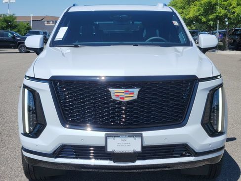 New 2026 Cadillac Escalade Platinum Sport w/ LPO, Floor Liner Package AWD/4WD image 41