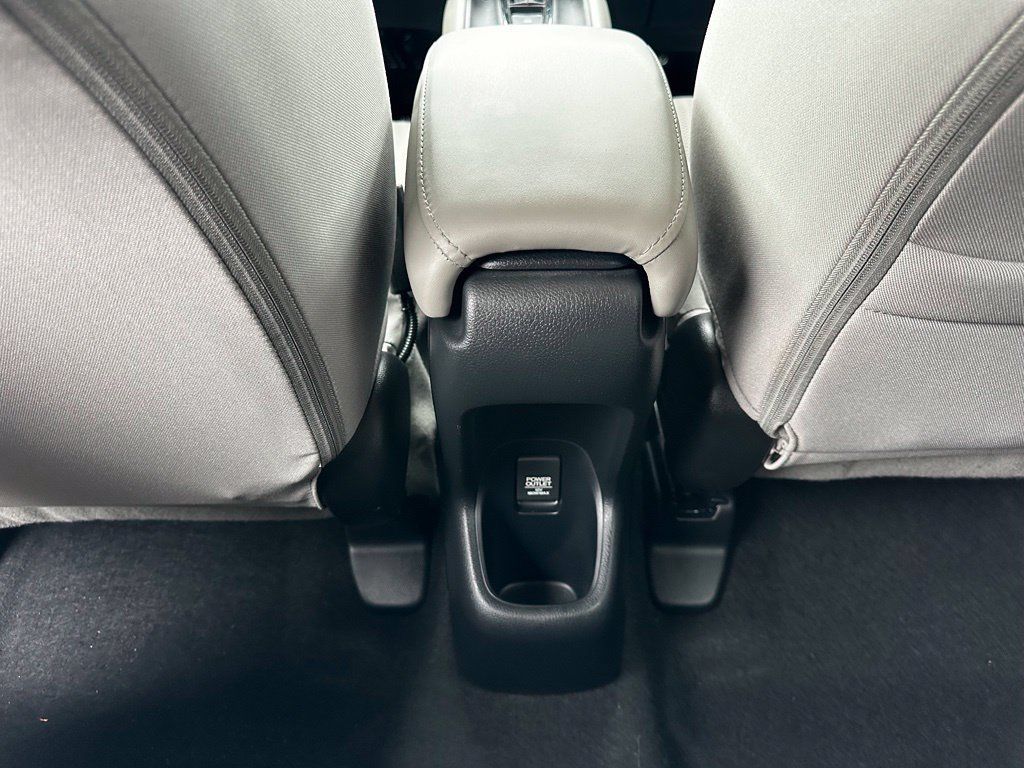 Used 2017 Honda HR-V LX image 19