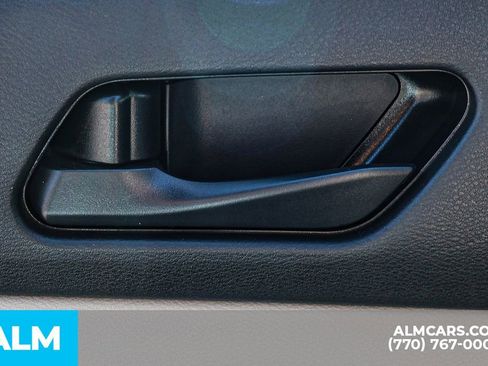 Used 2025 Nissan Altima 2.5 SV image 50