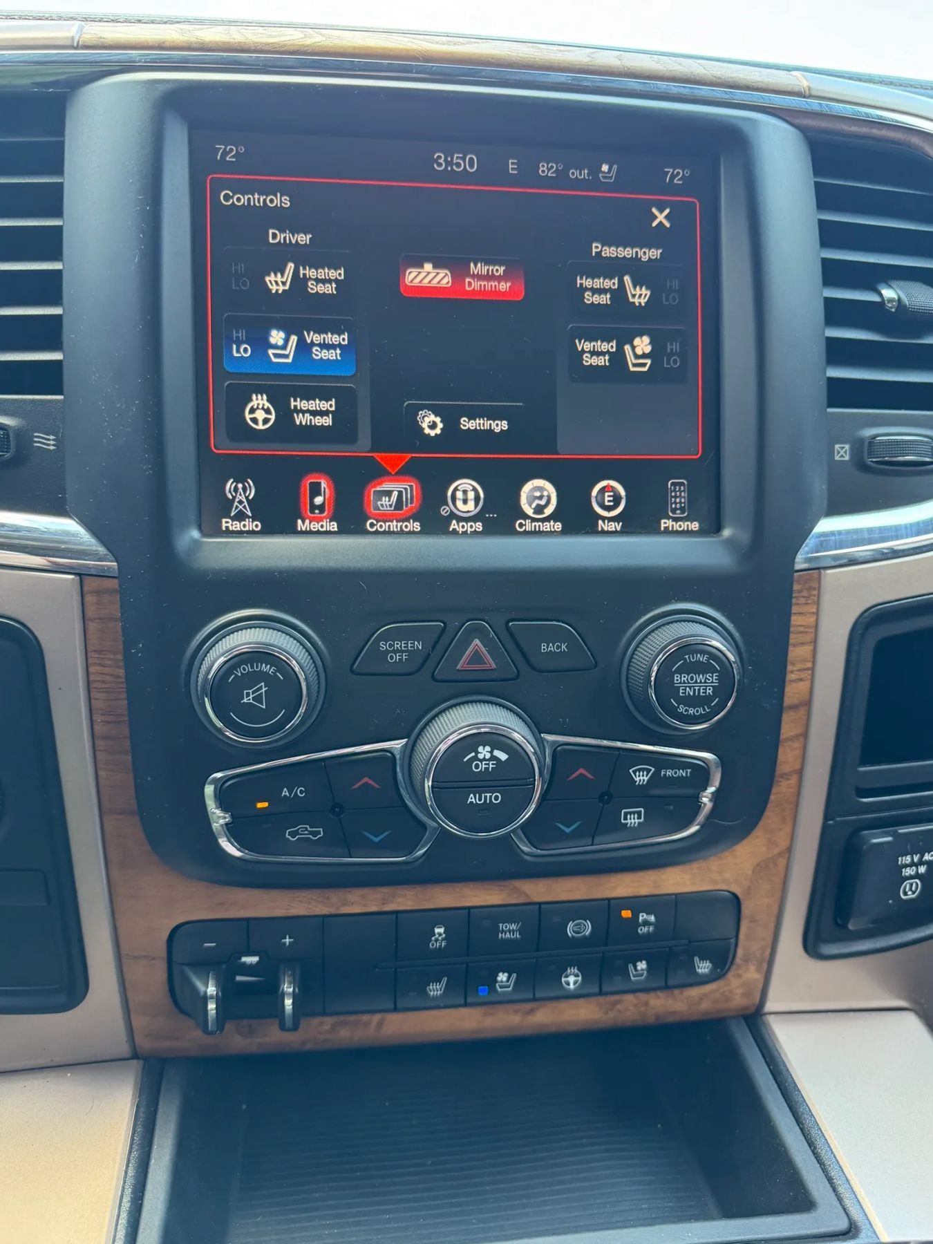 Used 2015 RAM 3500 Laramie Longhorn AWD/4WD image 50
