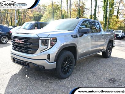 Used 2025 GMC Sierra 1500 Elevation