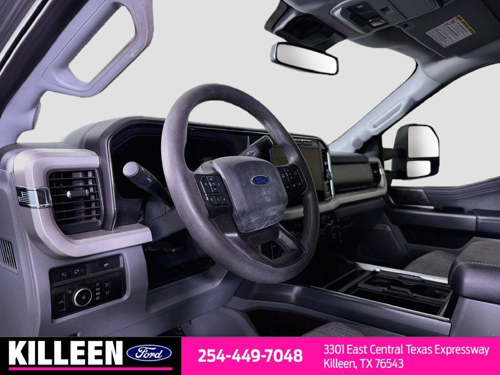 Used 2024 Ford F250 XLT w/ XLT Premium Package AWD/4WD image 11