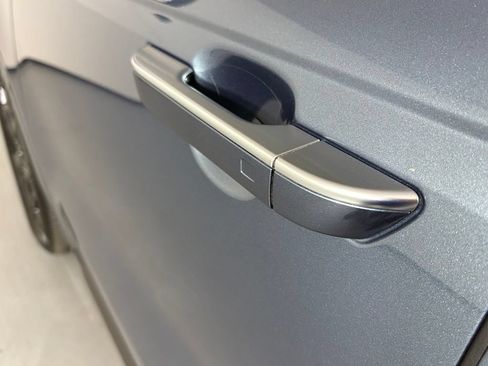 New 2026 Kia Carnival SX FWD image 11