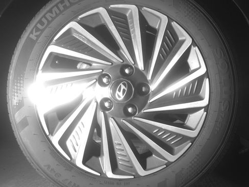 Used 2025 Hyundai Sonata SEL FWD image 15