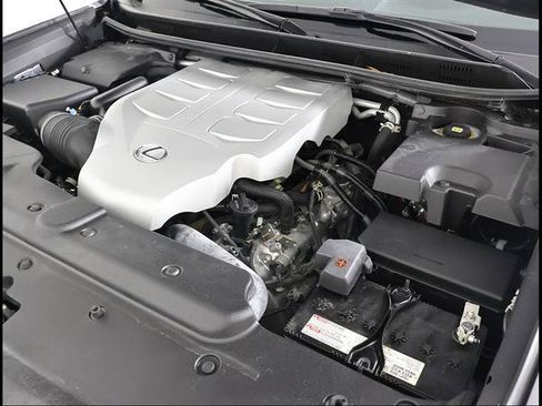 Certified 2023 Lexus GX 460 Luxury w/ Sport Design Package AWD/4WD image 12