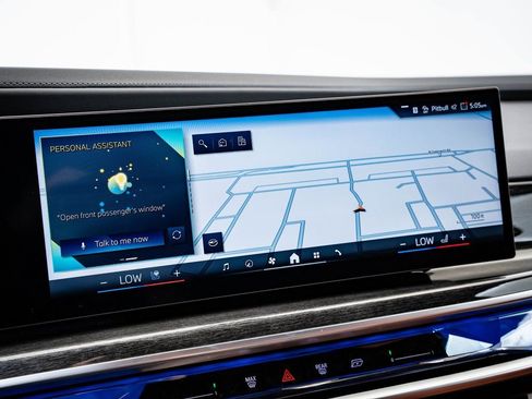 New 2026 BMW 740i xDrive w/ Executive Package image 28