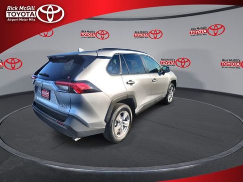 Certified 2025 Toyota RAV4 LE AWD/4WD image 8