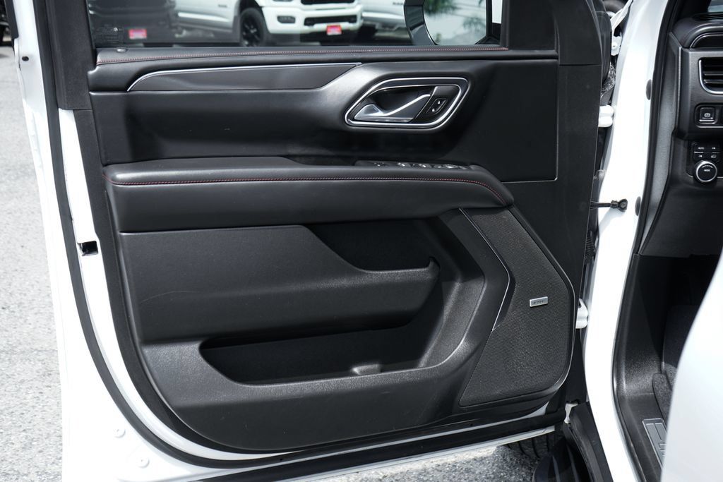Used 2023 Chevrolet Tahoe RST AWD/4WD image 18