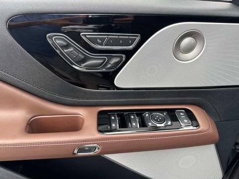 New 2026 Lincoln Aviator Reserve AWD/4WD image 20