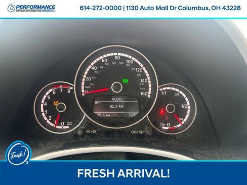 Used 2015 Volkswagen Beetle 1.8T FWD image 12
