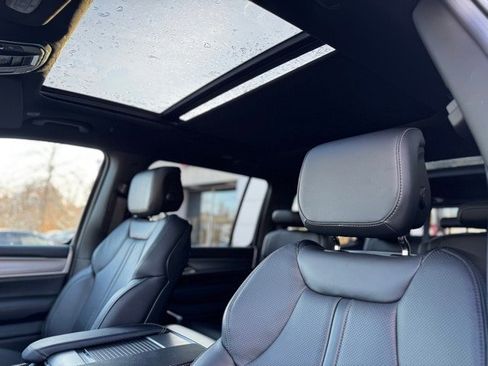 New 2026 Jeep Grand Wagoneer Limited w/ Premium Group II image 12