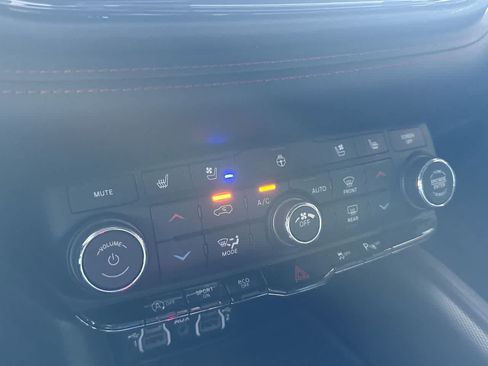 Used 2024 Dodge Durango GT AWD/4WD image 20