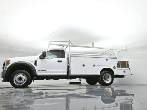 Certified 2021 Ford F450 XL w/ Power Equipment Group image 53