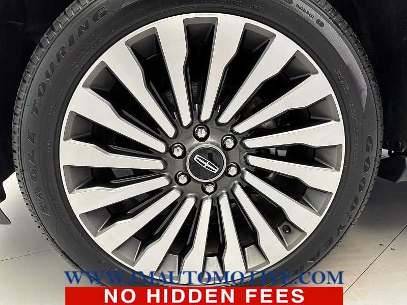 Used 2021 Lincoln Navigator Reserve w/ Luxury Package AWD/4WD image 9