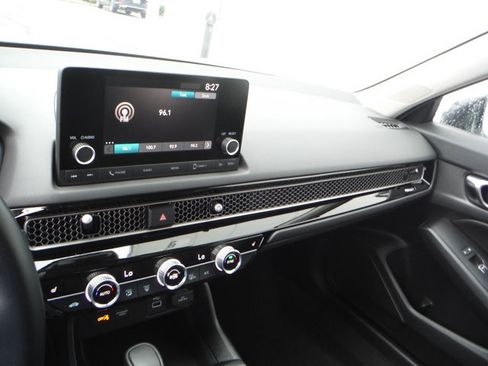 Used 2024 Honda Civic EX-L image 19