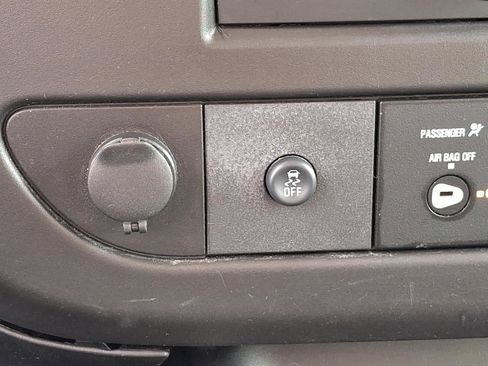 Used 2023 Chevrolet Express 3500 LS image 19