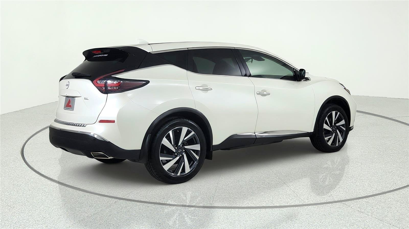 Used 2024 Nissan Murano SL FWD image 8