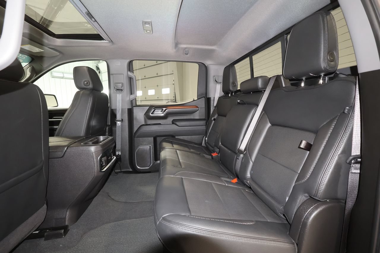 Certified 2025 GMC Sierra 1500 Denali w/ Denali Reserve Package AWD/4WD image 26