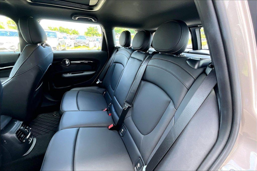 Certified 2022 MINI Cooper Clubman S FWD image 28